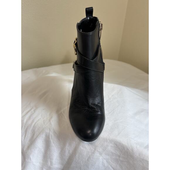 Marc Fisher Black Leather & Gold Aprille Ankle Booties Sz 5.5 Night Out Clubbing - Picture 3 of 16